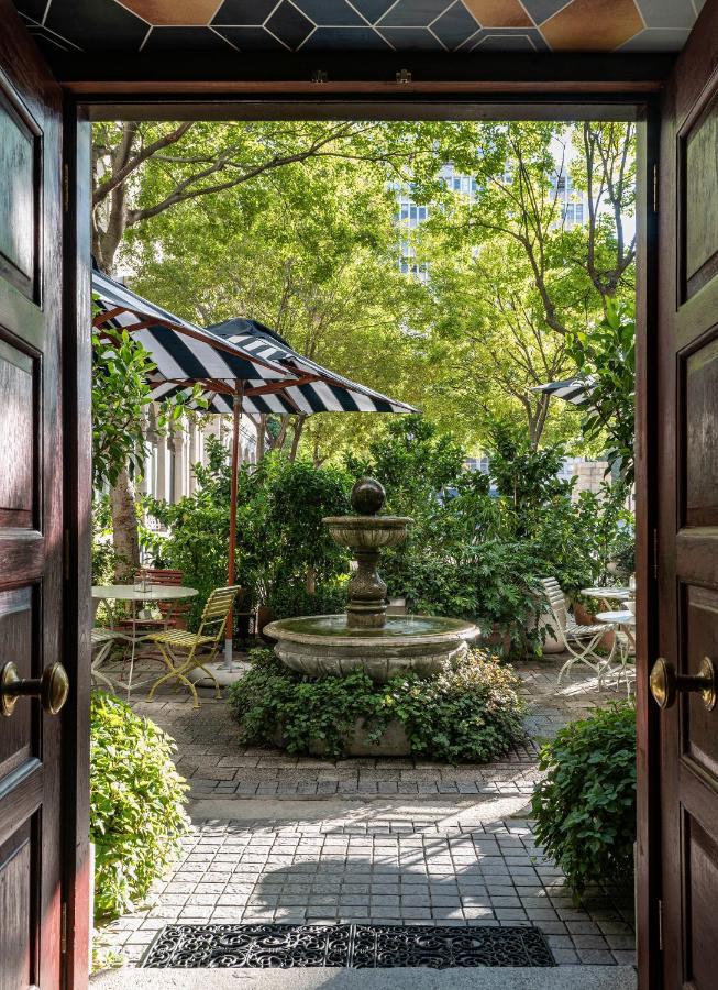 Labotessa Luxury Boutique